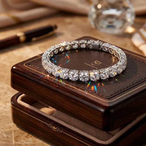 🔥 LAST DAY — 90% OFF 🔥 Dazzling 4mm Moissanite Tennis Bracelet – Diamond-Like Fire, 14K Gold Finish & Secure Double-Lock Clasp
