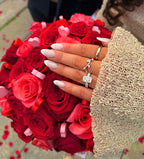 🔥90% OFF Last Day Sale The Youth-Revival Radiant Ring - Effortless Elegance, Slimmer Hands